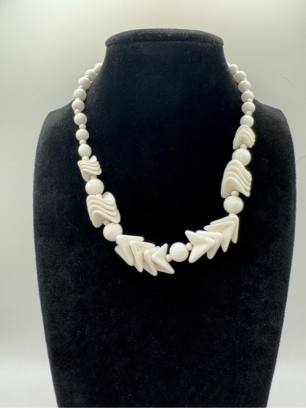 Vintage JAPAN White Milk Glass Beaded Necklace with Geometric Beads